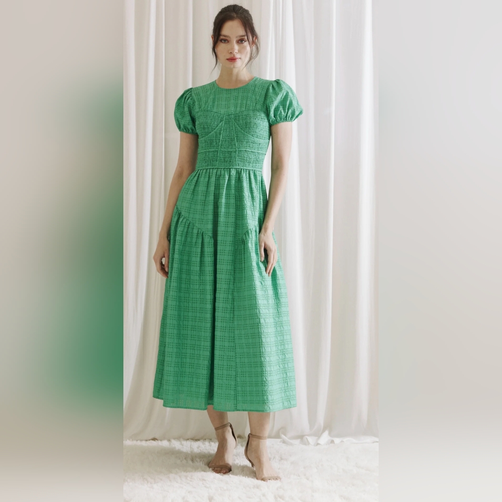 Storia Green Midi Dress